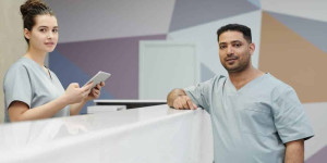 Navigating HIPAA Compliance: A Deep Dive Into Secure Medical Dictation Software