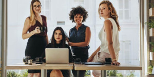 Empowering Female Entrepreneurs through Crowdfunding Strategies