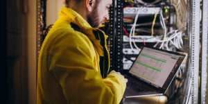 How to optimize service order management in telecommunications?
