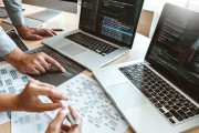 How to Design a Homepage That Hooks Visitors in 5 Seconds