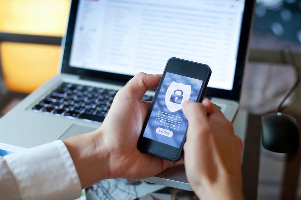 Mobility Management 101: Keeping Your Company’s Mobile Devices Safe